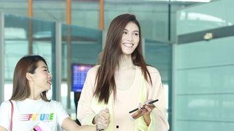 嫩嫩女友在线视频,青春活力，浪漫瞬间