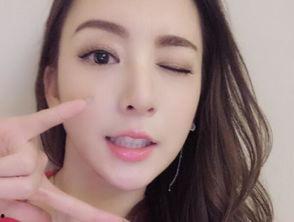 嫩嫩女友在线视频,青春活力，浪漫瞬间