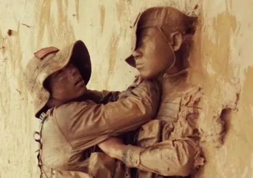 残忍中出在线视频,揭秘在线视频中的惊悚瞬间